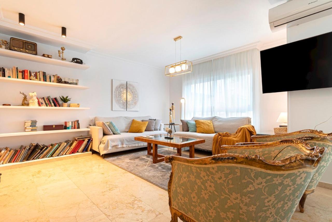 Genteel Home Martinez Campos Granada Bagian luar foto