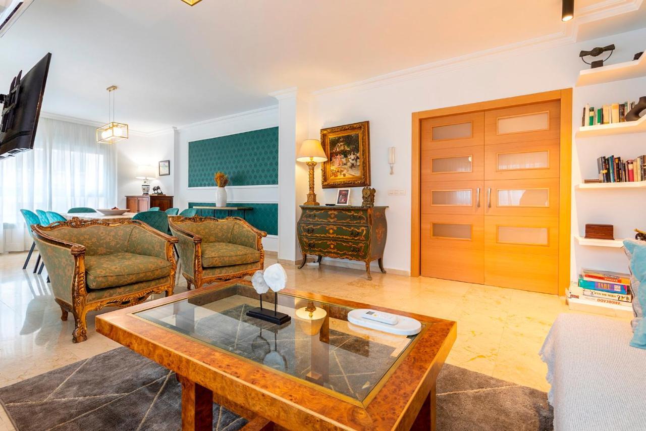 Genteel Home Martinez Campos Granada Bagian luar foto
